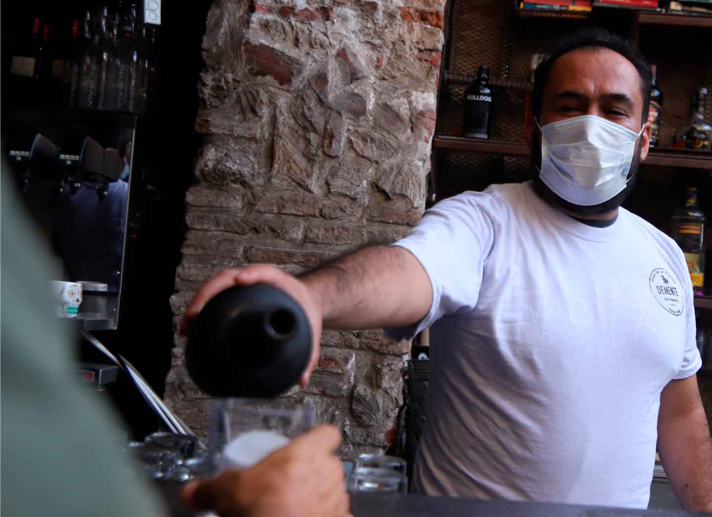 Demente: un bar para locos cuerdos